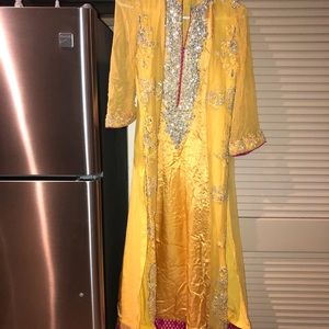Pakistani party wear dress